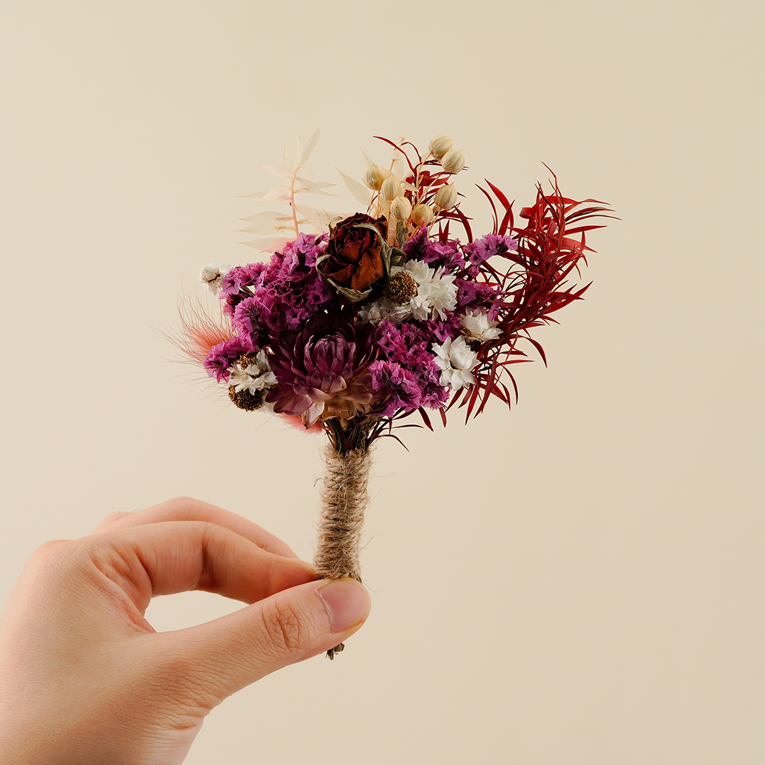 Boutonniere Bunches