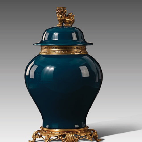 Ginger Jar with Lion top (Tall)