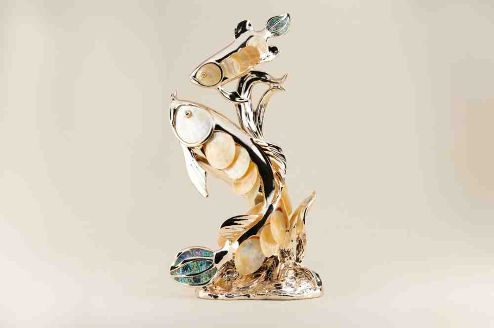 Fish décor with Yellow Seashell