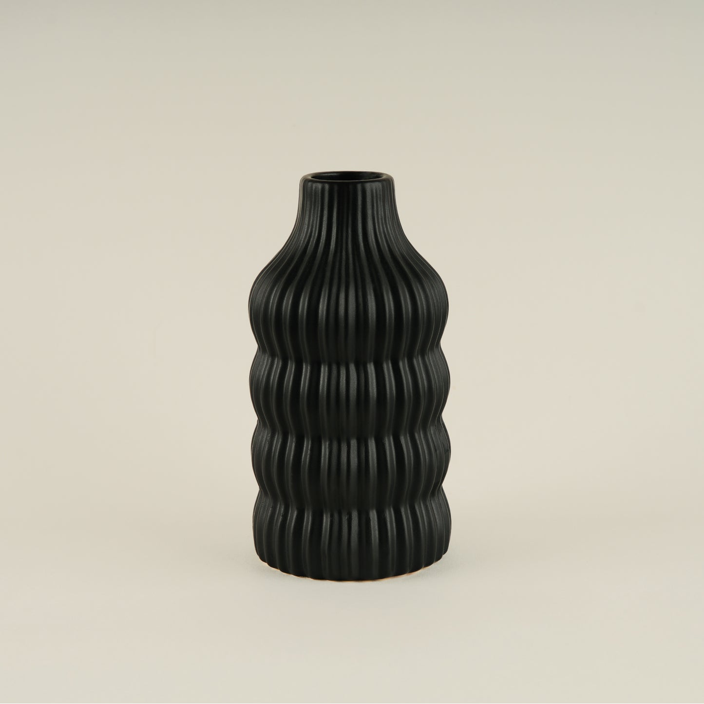 Ceramic Vase (Small - Black)