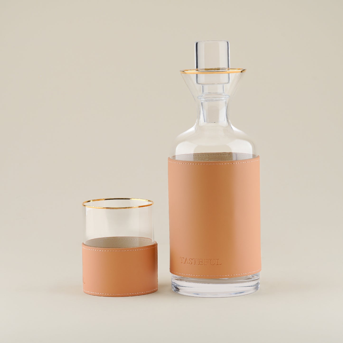 Leather Pitcher (Caramel)